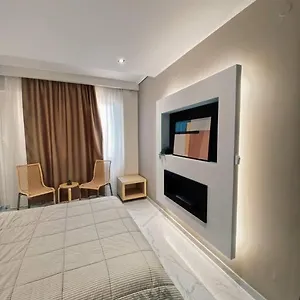 https://thesstay-attica-downtown-boutique-apartment.hotels-of-thessaloniki.com